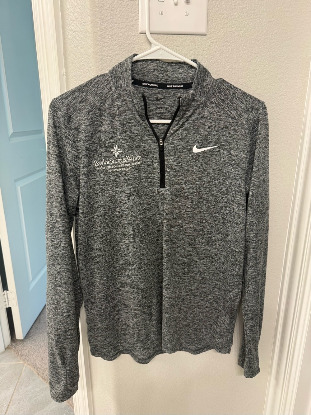 Baylor Scott and White Nike Women’s Grey Quarter-Zip